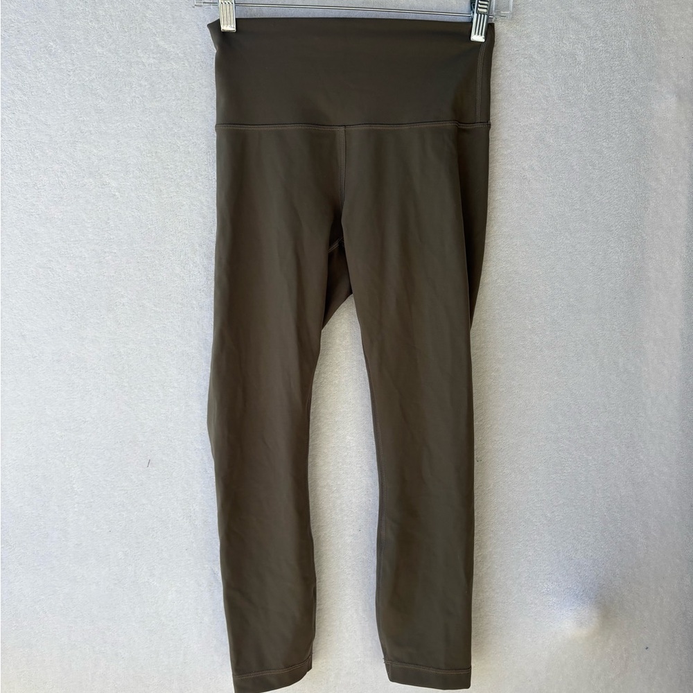 Lululemon Wunder Train High-Rise Crop 21"
Army Green - Picture 4 of 6